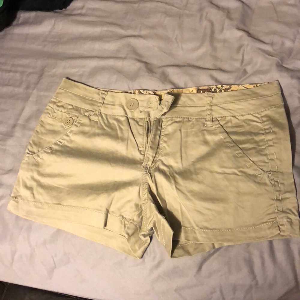 Khaki shorts